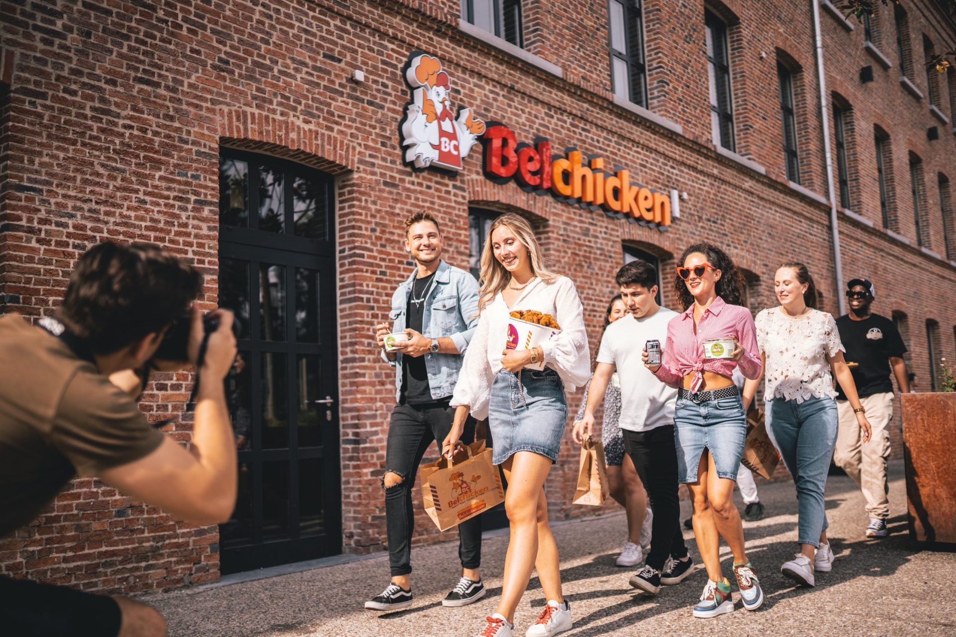 Belchicken: Een Smakelijk Verhaal van Groei en Ambitie