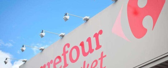 Carrefour neemt acht supermarkten van franchisepartner Alma over