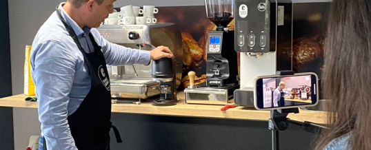 Voortdurende Opleiding bij Point Chaud: Een Samenwerking met Charles Liégeois Roastery